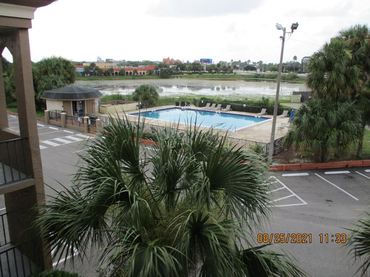 Quality Inn & Suites Kissimmee By The Lake Four Corners Dış mekan fotoğraf