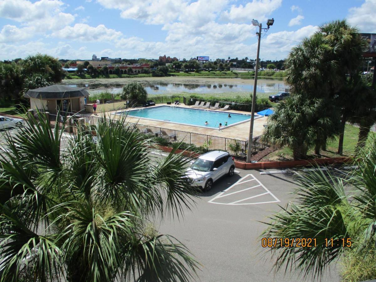 Quality Inn & Suites Kissimmee By The Lake Four Corners Dış mekan fotoğraf